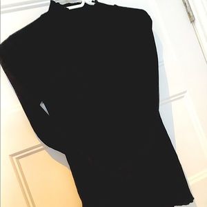 Black Mock neck long sleeve top